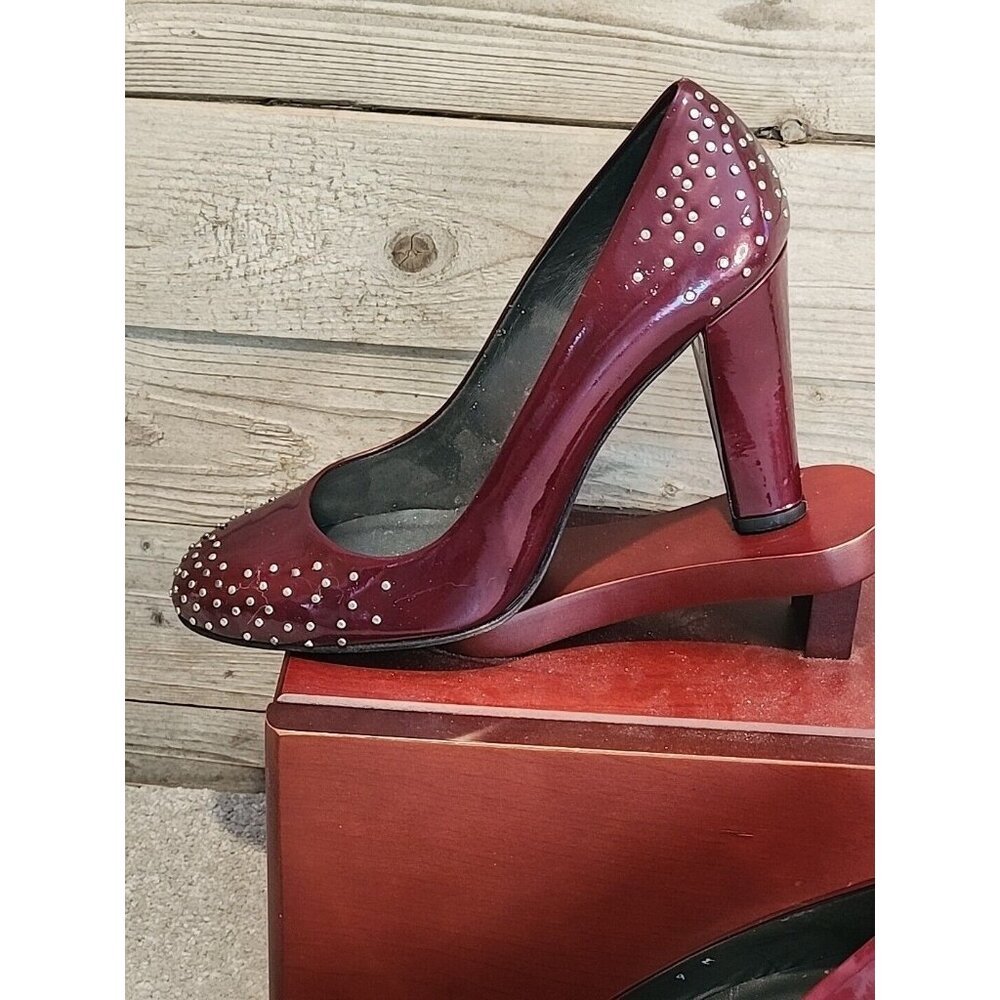 Stuart Weiztman Cranberry Red Patent Leather Stud… - image 5